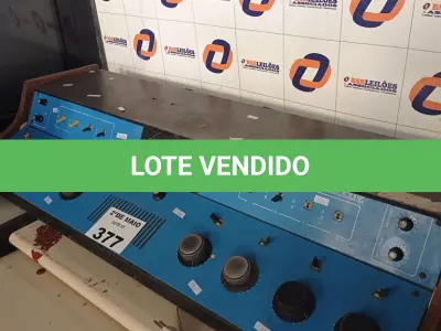 LOTE 377 - 01 MESA DE SOM AUDIOLINE. (NO ESTADO, LEILÃO NÃO TEM GARANTIA E NEM DEVOLUÇÃO, SUJEITO A POSSÍVEIS AVARIAS VISÍVEIS/OCULTAS E/OU AUSÊNCIA DE COMPONENTES).