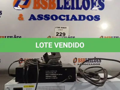 LOTE 229 - 01 GRAVADOR DIGITAL MAMUT E 01 SWITCH 3COM 24 PORTAS. (NO ESTADO, LEILÃO NÃO TEM GARANTIA E NEM DEVOLUÇÃO, SUJEITO A POSSÍVEIS AVARIAS VISÍVEIS/OCULTAS E/OU AUSÊNCIA DE COMPONENTES).