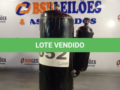 LOTE 052 - 01 - COMPRESSOR ROTATIVO GMCC TOSHIBA AR CONDICIONADO PH401X3CS 220V (NO ESTADO, NÃO SABEMOS SE FUNCIONA. LEILÃO NÃO TEM GARANTIA E NEM DEVOLUÇÃO, SUJEITO A POSSÍVEIS AVARIAS VISÍVEIS/OCULTAS E/OU AUSÊNCIA DE COMPONENTES)