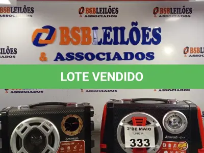 LOTE 333 - 02 CAIXAS DE SOM BLUETOOTH COM AVARIAS.  (NO ESTADO, LEILÃO NÃO TEM GARANTIA E NEM DEVOLUÇÃO, SUJEITO A POSSÍVEIS AVARIAS VISÍVEIS/OCULTAS E/OU AUSÊNCIA DE COMPONENTES).
