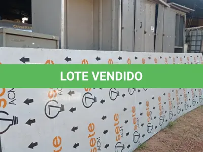 LOTE 058 - 01 - CHAPA DE ACM - 1.22 X 5M (NO ESTADO, NÃO SABEMOS SE FUNCIONA. LEILÃO NÃO TEM GARANTIA E NEM DEVOLUÇÃO, SUJEITO A POSSÍVEIS AVARIAS VISÍVEIS/OCULTAS E/OU AUSÊNCIA DE COMPONENTES)