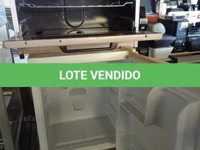 LOTE 264 - 01 FRIGOBAR REFRIGERAÇÃO ELETRÔNICA MARCA ETERN E 01 FOGÃO 02 BOCAS MARCA DAKO. (NO ESTADO, LEILÃO NÃO TEM GARANTIA E NEM DEVOLUÇÃO, SUJEITO A POSSÍVEIS AVARIAS VISÍVEIS/OCULTAS E/OU AUSÊNCIA DE COMPONENTES).