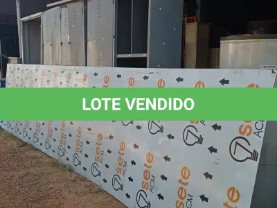 LOTE 058 - 01 - CHAPA DE ACM - 1.22 X 5M (NO ESTADO, NÃO SABEMOS SE FUNCIONA. LEILÃO NÃO TEM GARANTIA E NEM DEVOLUÇÃO, SUJEITO A POSSÍVEIS AVARIAS VISÍVEIS/OCULTAS E/OU AUSÊNCIA DE COMPONENTES)