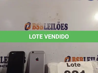 LOTE 021 - 01 – IPHONE 6S (NO ESTADO, NÃO SABEMOS SE FUNCIONA. LEILÃO NÃO TEM GARANTIA E NEM DEVOLUÇÃO, SUJEITO A POSSÍVEIS AVARIAS VISÍVEIS/OCULTAS E/OU AUSÊNCIA DE COMPONENTES)