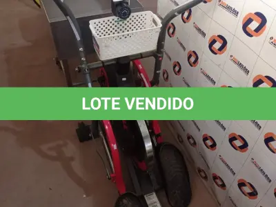 LOTE 420 - 01 APARELHO ELÍPTICO. (NO ESTADO, LEILÃO NÃO TEM GARANTIA E NEM DEVOLUÇÃO, SUJEITO A POSSÍVEIS AVARIAS VISÍVEIS/OCULTAS E/OU AUSÊNCIA DE COMPONENTES).