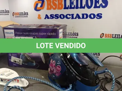 LOTE 025 - 01 - FERRO DE PASSAR PERFECTCARE PERFORMER PHILIPS WALITA AZUL 2000W 220VOLTS (NO ESTADO, NÃO SABEMOS SE FUNCIONA. LEILÃO NÃO TEM GARANTIA E NEM DEVOLUÇÃO, SUJEITO A POSSÍVEIS AVARIAS VISÍVEIS/OCULTAS E/OU AUSÊNCIA DE COMPONENTES)