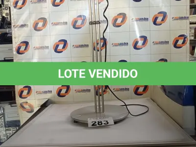 LOTE 283 - 04 PAINÉIS DE LED DE EMBUTIR E 01 LUMINÁRIA. (NO ESTADO, LEILÃO NÃO TEM GARANTIA E NEM DEVOLUÇÃO, SUJEITO A POSSÍVEIS AVARIAS VISÍVEIS/OCULTAS E/OU AUSÊNCIA DE COMPONENTES).