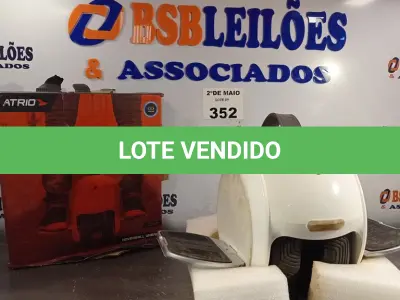 LOTE 352 - 01 HOVERBOARD. (NO ESTADO, LEILÃO NÃO TEM GARANTIA E NEM DEVOLUÇÃO, SUJEITO A POSSÍVEIS AVARIAS VISÍVEIS/OCULTAS E/OU AUSÊNCIA DE COMPONENTES).