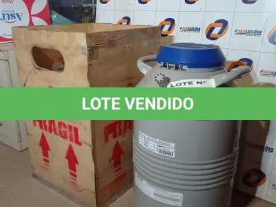 LOTE 034 - 01 - BOTIJÃO NITROGÊNIO INSEMINAÇÃO (NO ESTADO, NÃO SABEMOS SE FUNCIONA. LEILÃO NÃO TEM GARANTIA E NEM DEVOLUÇÃO, SUJEITO A POSSÍVEIS AVARIAS VISÍVEIS/OCULTAS E/OU AUSÊNCIA DE COMPONENTES)