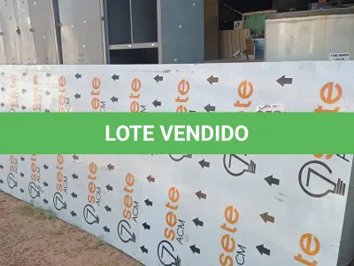 LOTE 058 - 01 - CHAPA DE ACM - 1.22 X 5M (NO ESTADO, NÃO SABEMOS SE FUNCIONA. LEILÃO NÃO TEM GARANTIA E NEM DEVOLUÇÃO, SUJEITO A POSSÍVEIS AVARIAS VISÍVEIS/OCULTAS E/OU AUSÊNCIA DE COMPONENTES)