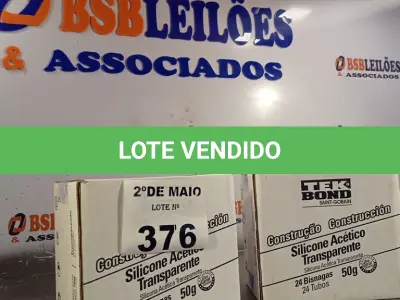 LOTE 376 - 02 CAIXAS COM BISNAGAS DE SILICONE ACÉTICO TRANSPARENTE COM 24 CADA. (NO ESTADO, LEILÃO NÃO TEM GARANTIA E NEM DEVOLUÇÃO, SUJEITO A POSSÍVEIS AVARIAS VISÍVEIS/OCULTAS E/OU AUSÊNCIA DE COMPONENTES).
