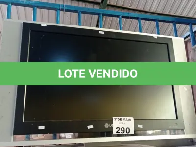 LOTE 290 - 01 TV LG 32” POL PARA RETIRADA DE PEÇAS. (NO ESTADO, LEILÃO NÃO TEM GARANTIA E NEM DEVOLUÇÃO, SUJEITO A POSSÍVEIS AVARIAS VISÍVEIS/OCULTAS E/OU AUSÊNCIA DE COMPONENTES).