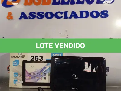LOTE 253 - 01 TABLET MULTILAZER COM AVARIAS. (NO ESTADO, LEILÃO NÃO TEM GARANTIA E NEM DEVOLUÇÃO, SUJEITO A POSSÍVEIS AVARIAS VISÍVEIS/OCULTAS E/OU AUSÊNCIA DE COMPONENTES).