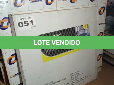 LOTE 051 - 01 - TRAMPOLIM/MINI CAMA ELÁSTICA (NO ESTADO, NÃO SABEMOS SE FUNCIONA. LEILÃO NÃO TEM GARANTIA E NEM DEVOLUÇÃO, SUJEITO A POSSÍVEIS AVARIAS VISÍVEIS/OCULTAS E/OU AUSÊNCIA DE COMPONENTES)