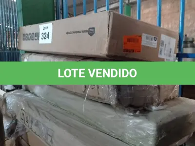 LOTE 324 - 01 LOTE DE MADEIRAS DIVERSAS (NO ESTADO, NÃO SABEMOS SE FUNCIONA. LEILÃO NÃO TEM GARANTIA E NEM DEVOLUÇÃO, SUJEITO A POSSÍVEIS AVARIAS VISÍVEIS/OCULTAS E/OU AUSÊNCIA DE COMPONENTES)