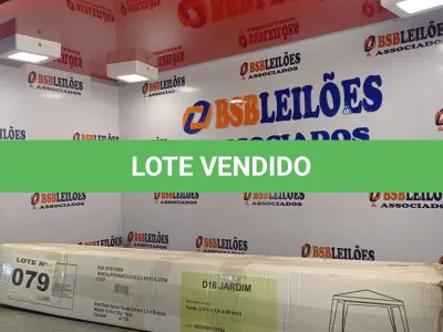 LOTE 079 - 01 – TENDA GAZEBO 2,40 X2,40 (NO ESTADO, NÃO SABEMOS SE FUNCIONA. LEILÃO NÃO TEM GARANTIA E NEM DEVOLUÇÃO, SUJEITO A POSSÍVEIS AVARIAS VISÍVEIS/OCULTAS E/OU AUSÊNCIA DE COMPONENTES)