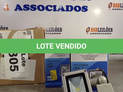 LOTE 305 - 05 - REFLETORES LED 10W COM SENSOR (NO ESTADO, NÃO SABEMOS SE FUNCIONA. LEILÃO NÃO TEM GARANTIA E NEM DEVOLUÇÃO, SUJEITO A POSSÍVEIS AVARIAS VISÍVEIS/OCULTAS E/OU AUSÊNCIA DE COMPONENTES)