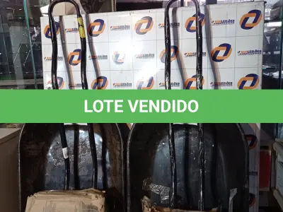 LOTE 207 - 02 - CARRINHOS DE MÃO (NO ESTADO, NÃO SABEMOS SE FUNCIONA. LEILÃO NÃO TEM GARANTIA E NEM DEVOLUÇÃO, SUJEITO A POSSÍVEIS AVARIAS VISÍVEIS/OCULTAS E/OU AUSÊNCIA DE COMPONENTES)