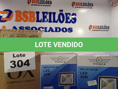 LOTE 304 - 04 - REFLETORES LED 20W COM SENSOR (NO ESTADO, NÃO SABEMOS SE FUNCIONA. LEILÃO NÃO TEM GARANTIA E NEM DEVOLUÇÃO, SUJEITO A POSSÍVEIS AVARIAS VISÍVEIS/OCULTAS E/OU AUSÊNCIA DE COMPONENTES)