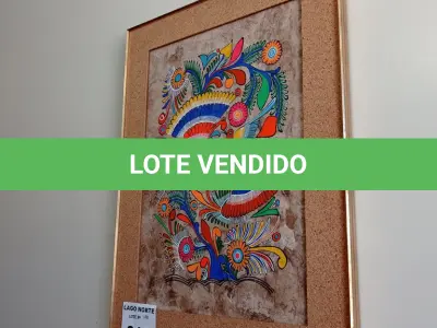 LOTE 013 - 01 QUADRO DECORATIVO (NO ESTADO, NÃO SABEMOS SE FUNCIONA. LEILÃO NÃO TEM GARANTIA E NEM DEVOLUÇÃO).