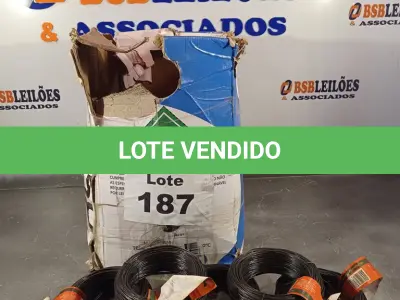LOTE 187 - 20 - ARAMES RECOZIDO 1KG 18 PG07 TORCIDO - OPER (NO ESTADO, NÃO SABEMOS SE FUNCIONA. LEILÃO NÃO TEM GARANTIA E NEM DEVOLUÇÃO, SUJEITO A POSSÍVEIS AVARIAS VISÍVEIS/OCULTAS E/OU AUSÊNCIA DE COMPONENTES)
