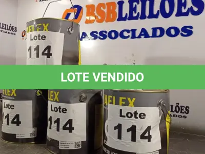 LOTE 114 - 04 - TINTAS PARA DEMARCAÇÃO VIÁRIA A BASE DE SOLVENTE 3,6 L - VIAFLEX (NO ESTADO, NÃO SABEMOS SE FUNCIONA. LEILÃO NÃO TEM GARANTIA E NEM DEVOLUÇÃO, SUJEITO A POSSÍVEIS AVARIAS VISÍVEIS/OCULTAS E/OU AUSÊNCIA DE COMPONENTES)