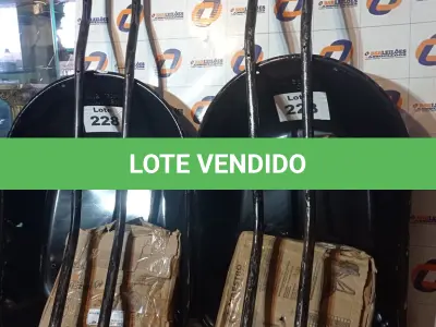 LOTE 228 - 02 - CARRINHOS DE MÃO (NO ESTADO, NÃO SABEMOS SE FUNCIONA. LEILÃO NÃO TEM GARANTIA E NEM DEVOLUÇÃO, SUJEITO A POSSÍVEIS AVARIAS VISÍVEIS/OCULTAS E/OU AUSÊNCIA DE COMPONENTES)