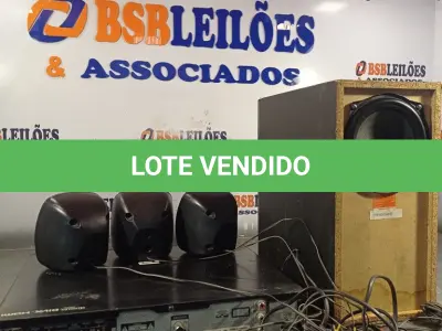 LOTE 253 - 01 - HOME THEATER LG (NO ESTADO, NÃO SABEMOS SE FUNCIONA. LEILÃO NÃO TEM GARANTIA E NEM DEVOLUÇÃO, SUJEITO A POSSÍVEIS AVARIAS VISÍVEIS/OCULTAS E/O  AUSÊNCIA DE COMPONENTES)