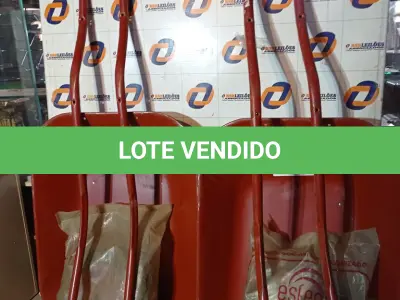 LOTE 198 - 02 - CARRINHOS DE MÃO (NO ESTADO, NÃO SABEMOS SE FUNCIONA. LEILÃO NÃO TEM GARANTIA E NEM DEVOLUÇÃO, SUJEITO A POSSÍVEIS AVARIAS VISÍVEIS/OCULTAS E/OU AUSÊNCIA DE COMPONENTES)