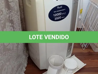 LOTE 006 - 01 AR-CONDICIONADO PORTÁTIL PINGUINO 12000BTUS (NO ESTADO, NÃO SABEMOS SE FUNCIONA. LEILÃO NÃO TEM GARANTIA E NEM DEVOLUÇÃO).