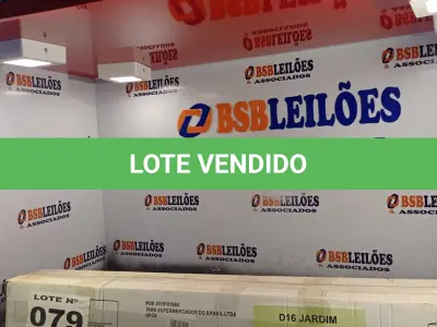 LOTE 079 - 01 – TENDA GAZEBO 2,40 X2,40 (NO ESTADO, NÃO SABEMOS SE FUNCIONA. LEILÃO NÃO TEM GARANTIA E NEM DEVOLUÇÃO, SUJEITO A POSSÍVEIS AVARIAS VISÍVEIS/OCULTAS E/OU AUSÊNCIA DE COMPONENTES)