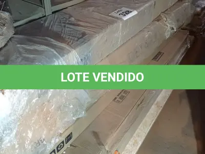 LOTE 328 - 01 LOTE DE MADEIRAS DIVERSAS (NO ESTADO, NÃO SABEMOS SE FUNCIONA. LEILÃO NÃO TEM GARANTIA E NEM DEVOLUÇÃO, SUJEITO A POSSÍVEIS AVARIAS VISÍVEIS/OCULTAS E/OU AUSÊNCIA DE COMPONENTES)