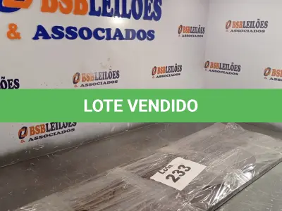 LOTE 233 - 01 - CHAPA PARA FOGÃO A LENHA FERRO FUNDIDO DE 4 BOCAS REDUTORES 1 METRO (NO ESTADO, NÃO SABEMOS SE FUNCIONA. LEILÃO NÃO TEM GARANTIA E NEM DEVOLUÇÃO, SUJEITO A POSSÍVEIS AVARIAS VISÍVEIS/OCULTAS E/OU AUSÊNCIA DE COMPONENTES)