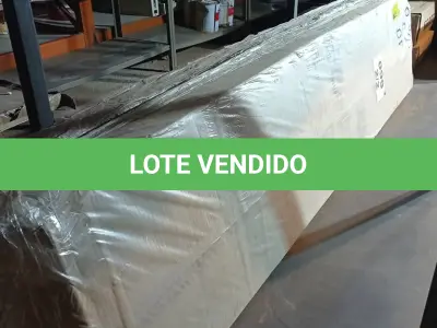 LOTE 099 - 01- SAPATEIRA 2 PORTAS 01 GAVETA GRIFE DEMÓBILE (NO ESTADO, NÃO SABEMOS SE FUNCIONA. LEILÃO NÃO TEM GARANTIA E NEM DEVOLUÇÃO, SUJEITO A POSSÍVEIS AVARIAS VISÍVEIS/OCULTAS E/OU AUSÊNCIA DE COMPONENTES)