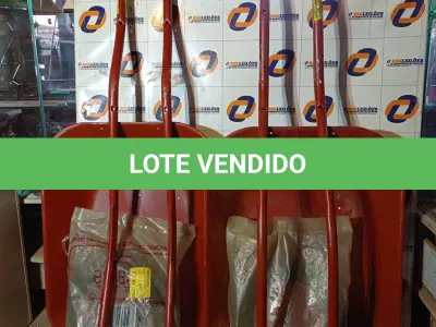 LOTE 116 - 02 - CARRINHOS DE MÃO (NO ESTADO, NÃO SABEMOS SE FUNCIONA. LEILÃO NÃO TEM GARANTIA E NEM DEVOLUÇÃO, SUJEITO A POSSÍVEIS AVARIAS VISÍVEIS/OCULTAS E/OU AUSÊNCIA DE COMPONENTES)