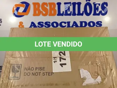 LOTE 172 - 01 - GABINETE ARMÁRIO BANHEIRO 60CM COM RODÍZIOS MULTIMÓVEIS BRANCO (NO ESTADO, NÃO SABEMOS SE FUNCIONA. LEILÃO NÃO TEM GARANTIA E NEM DEVOLUÇÃO, SUJEITO A POSSÍVEIS AVARIAS VISÍVEIS/OCULTAS E/OU AUSÊNCIA DE COMPONENTES)