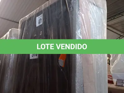 LOTE 318 - 01 LOTE DE MADEIRAS DIVERSAS (NO ESTADO, NÃO SABEMOS SE FUNCIONA. LEILÃO NÃO TEM GARANTIA E NEM DEVOLUÇÃO, SUJEITO A POSSÍVEIS AVARIAS VISÍVEIS/OCULTAS E/OU AUSÊNCIA DE COMPONENTES)