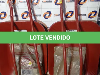 LOTE 186 - 02 - CARRINHOS DE MÃO (NO ESTADO, NÃO SABEMOS SE FUNCIONA. LEILÃO NÃO TEM GARANTIA E NEM DEVOLUÇÃO, SUJEITO A POSSÍVEIS AVARIAS VISÍVEIS/OCULTAS E/OU AUSÊNCIA DE COMPONENTES)