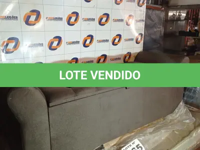 LOTE 065 - 01 - RECAMIER PUFF BAU (NO ESTADO, NÃO SABEMOS SE FUNCIONA. LEILÃO NÃO TEM GARANTIA E NEM DEVOLUÇÃO, SUJEITO A POSSÍVEIS AVARIAS VISÍVEIS/OCULTAS E/OU AUSÊNCIA DE COMPONENTES)
