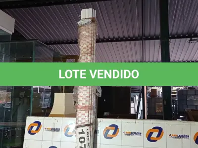 LOTE 107 - 30 – CANALETAS 2 MT COM FITA ADESIVA (NO ESTADO, NÃO SABEMOS SE FUNCIONA. LEILÃO NÃO TEM GARANTIA E NEM DEVOLUÇÃO, SUJEITO A POSSÍVEIS AVARIAS VISÍVEIS/OCULTAS E/OU AUSÊNCIA DE COMPONENTES)