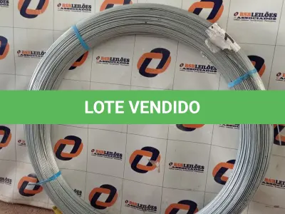 LOTE 136 - 01 - ARAME GERDAU PARA CERCA OVALADO 15 X 17 MM 1000 METROS (NO ESTADO, NÃO SABEMOS SE FUNCIONA. LEILÃO NÃO TEM GARANTIA E NEM DEVOLUÇÃO, SUJEITO A POSSÍVEIS AVARIAS VISÍVEIS/OCULTAS E/OU AUSÊNCIA DE COMPONENTES)