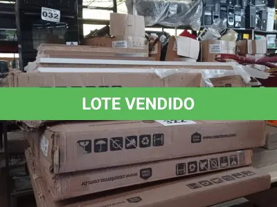 LOTE 323 - 01 LOTE DE MADEIRAS DIVERSAS (NO ESTADO, NÃO SABEMOS SE FUNCIONA. LEILÃO NÃO TEM GARANTIA E NEM DEVOLUÇÃO, SUJEITO A POSSÍVEIS AVARIAS VISÍVEIS/OCULTAS E/OU AUSÊNCIA DE COMPONENTES)