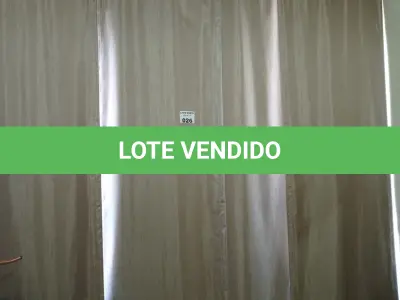 LOTE 026 - 01 LOTE COM CORTINA (NO ESTADO, NÃO SABEMOS SE FUNCIONA. LEILÃO NÃO TEM GARANTIA E NEM DEVOLUÇÃO).
