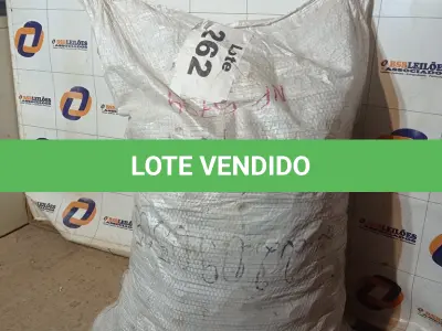 LOTE 262 - 01 – FARDO DE BORRACHAS (NO ESTADO, NÃO SABEMOS SE FUNCIONA. LEILÃO NÃO TEM GARANTIA E NEM DEVOLUÇÃO, SUJEITO A POSSÍVEIS AVARIAS VISÍVEIS/OCULTAS E/OU AUSÊNCIA DE COMPONENTES)