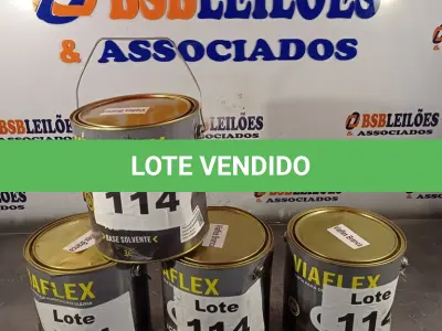 LOTE 114 - 04 - TINTAS PARA DEMARCAÇÃO VIÁRIA A BASE DE SOLVENTE 3,6 L - VIAFLEX (NO ESTADO, NÃO SABEMOS SE FUNCIONA. LEILÃO NÃO TEM GARANTIA E NEM DEVOLUÇÃO, SUJEITO A POSSÍVEIS AVARIAS VISÍVEIS/OCULTAS E/OU AUSÊNCIA DE COMPONENTES)