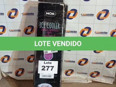 LOTE 277 - 01 - BOLSA TÉRMICA ICE COOLER MOR 32 LITROS COM PEDESTAL. MOR (NO ESTADO, NÃO SABEMOS SE FUNCIONA. LEILÃO NÃO TEM GARANTIA E NEM DEVOLUÇÃO, SUJEITO A POSSÍVEIS AVARIAS VISÍVEIS/OCULTAS E/OU AUSÊNCIA DE COMPONENTES)