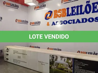 LOTE 119 - 01 – TENDA GAZEBO 2,40 X2,40 (NO ESTADO, NÃO SABEMOS SE FUNCIONA. LEILÃO NÃO TEM GARANTIA E NEM DEVOLUÇÃO, SUJEITO A POSSÍVEIS AVARIAS VISÍVEIS/OCULTAS E/OU AUSÊNCIA DE COMPONENTES)