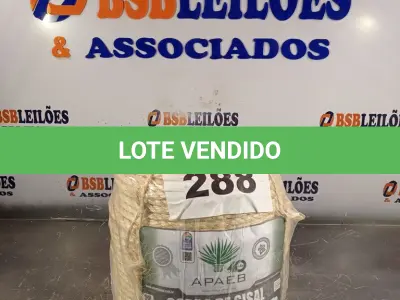 LOTE 288 - 140 METROS CORDA SISAL 10MM (NO ESTADO, NÃO SABEMOS SE FUNCIONA. LEILÃO NÃO TEM GARANTIA E NEM DEVOLUÇÃO, SUJEITO A POSSÍVEIS AVARIAS VISÍVEIS/OCULTAS E/OU AUSÊNCIA DE COMPONENTES)