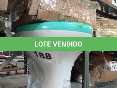 LOTE 188 - 01 - VASO SANITÁRIO COM CAIXA ACOPLADA CELITE (NO ESTADO, NÃO SABEMOS SE FUNCIONA. LEILÃO NÃO TEM GARANTIA E NEM DEVOLUÇÃO, SUJEITO A POSSÍVEIS AVARIAS VISÍVEIS/OCULTAS E/OU AUSÊNCIA DE COMPONENTES)