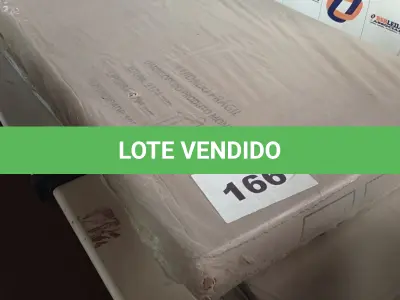 LOTE 166 - 01 -GUARDA ROUPA CLICK COM 3 PORTAS BRANCO - SANTOS ANDIRÁ (NO ESTADO, NÃO SABEMOS SE FUNCIONA. LEILÃO NÃO TEM GARANTIA E NEM DEVOLUÇÃO, SUJEITO A POSSÍVEIS AVARIAS VISÍVEIS/OCULTAS E/OU AUSÊNCIA DE COMPONENTES)